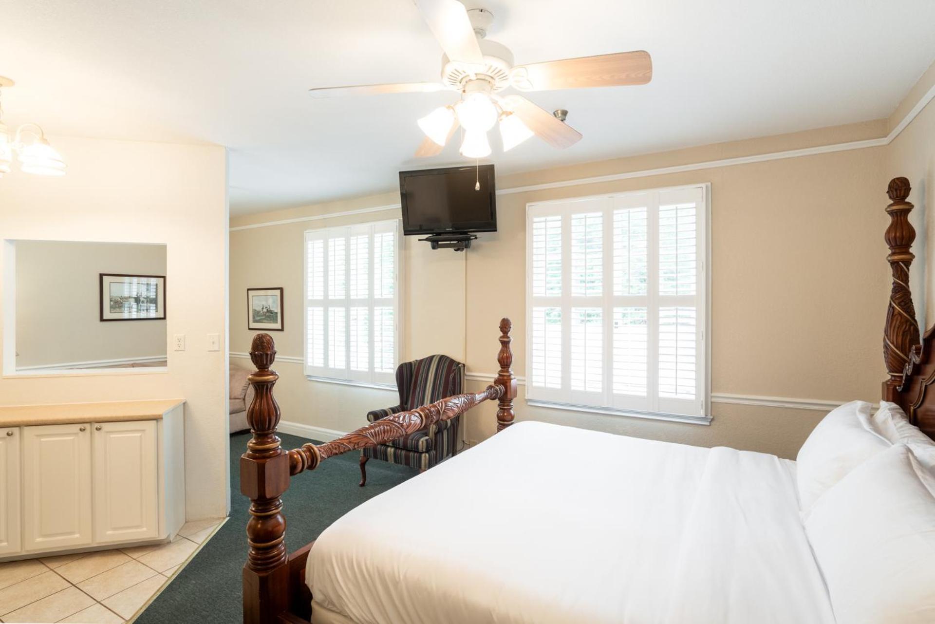 Lake Lure Inn And Spa Buitenkant foto