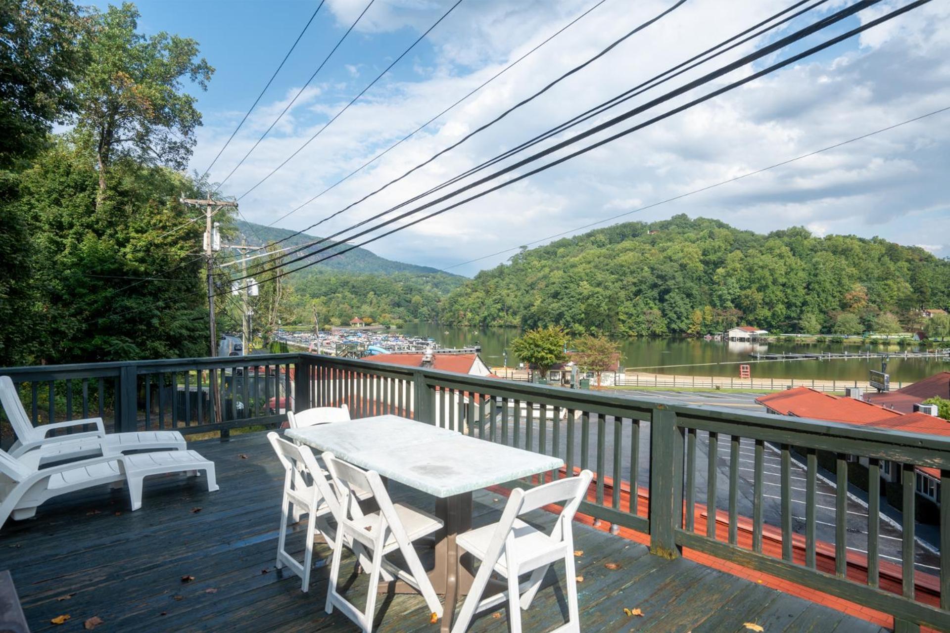 Lake Lure Inn And Spa Buitenkant foto