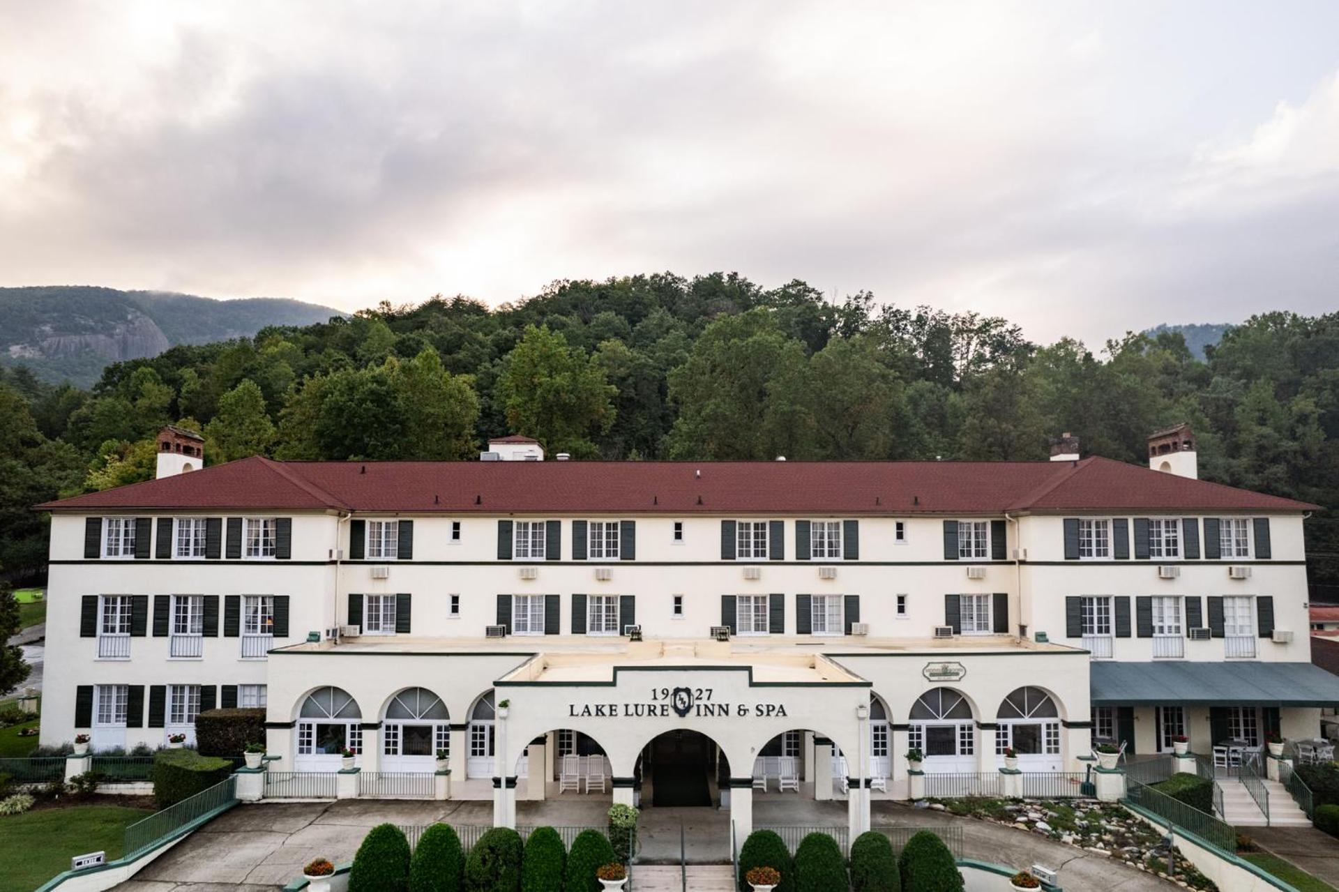 Lake Lure Inn And Spa Buitenkant foto