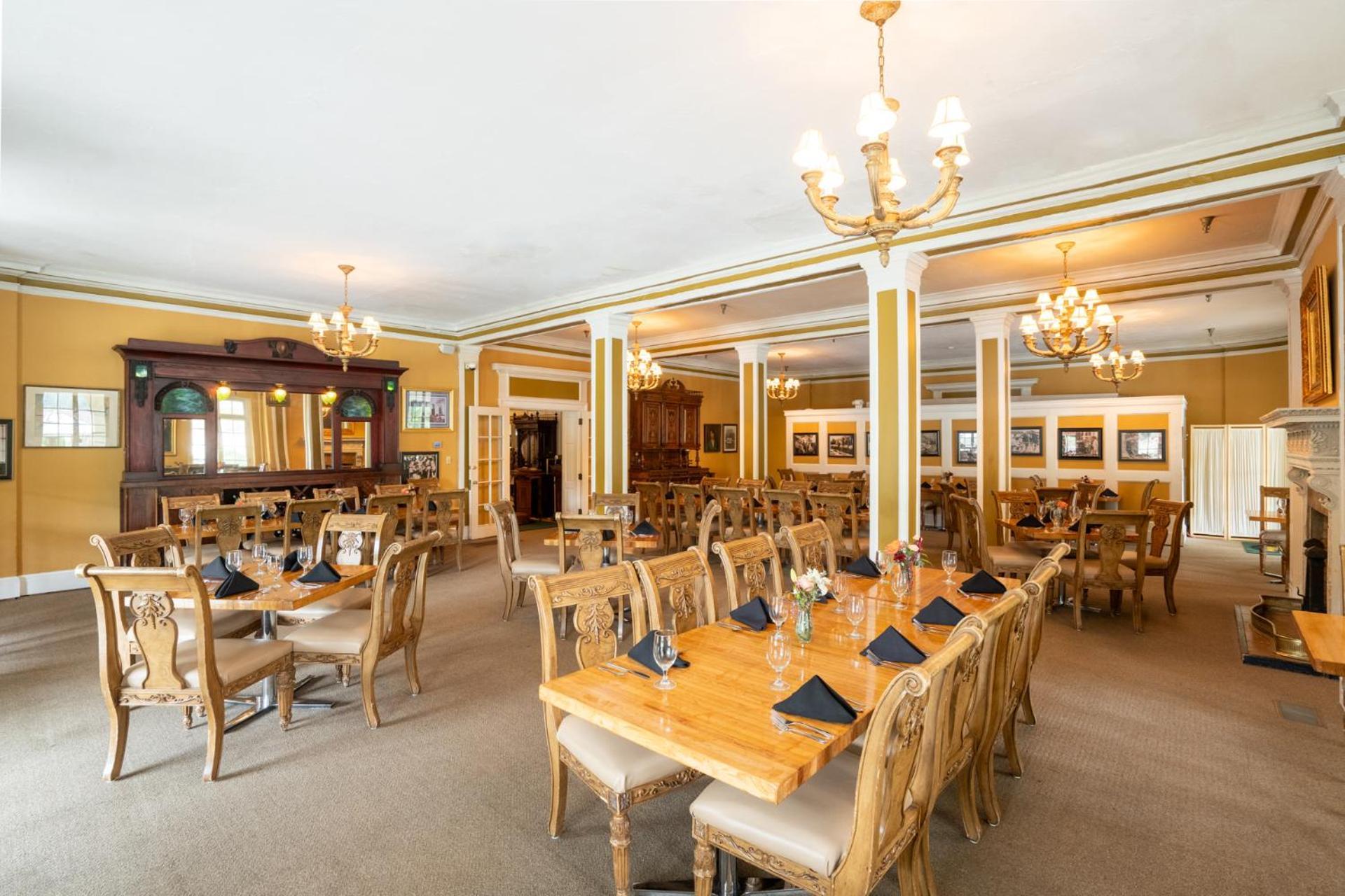 Lake Lure Inn And Spa Buitenkant foto
